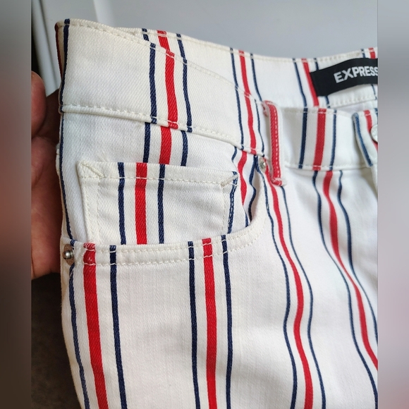 Express Women's High Waisted Striped Button Fly Cropped Wide Leg Jeans Stretch - Picture 14 of 17